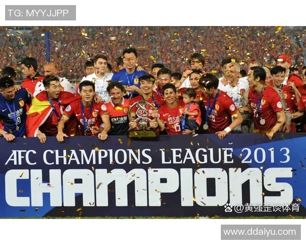 足球大佬精彩点评恒大球星技战术表现与未来发展前景