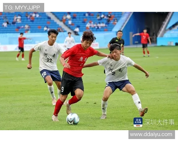 球星为何与足球队产生矛盾背后的深层原因与影响分析